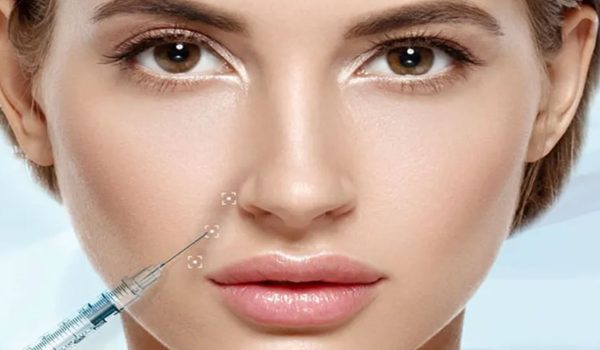 تزریق ژل خط خنده در اراک – بررسی 5 نکته مهم